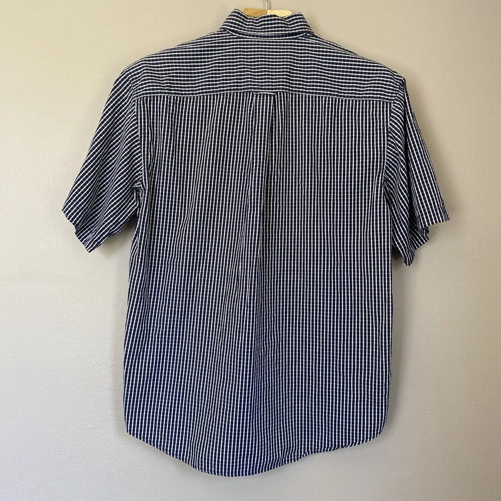 Walt Disney World Men's‎ Size M Button Down Short sleeve shirt Mickey Mouse - Picture 3 of 15